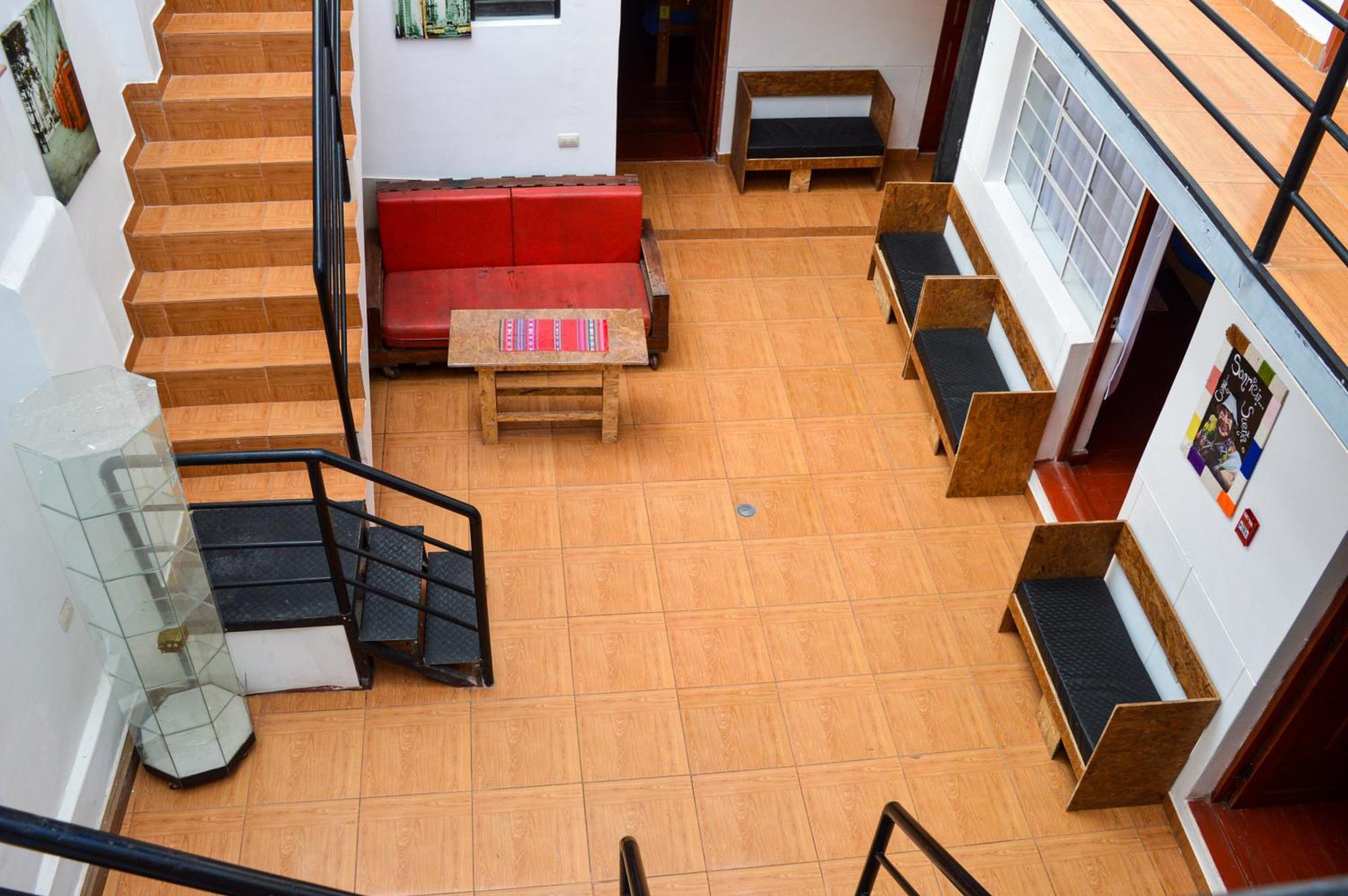 Peru Hostel Inn Plaza Куско Екстер'єр фото